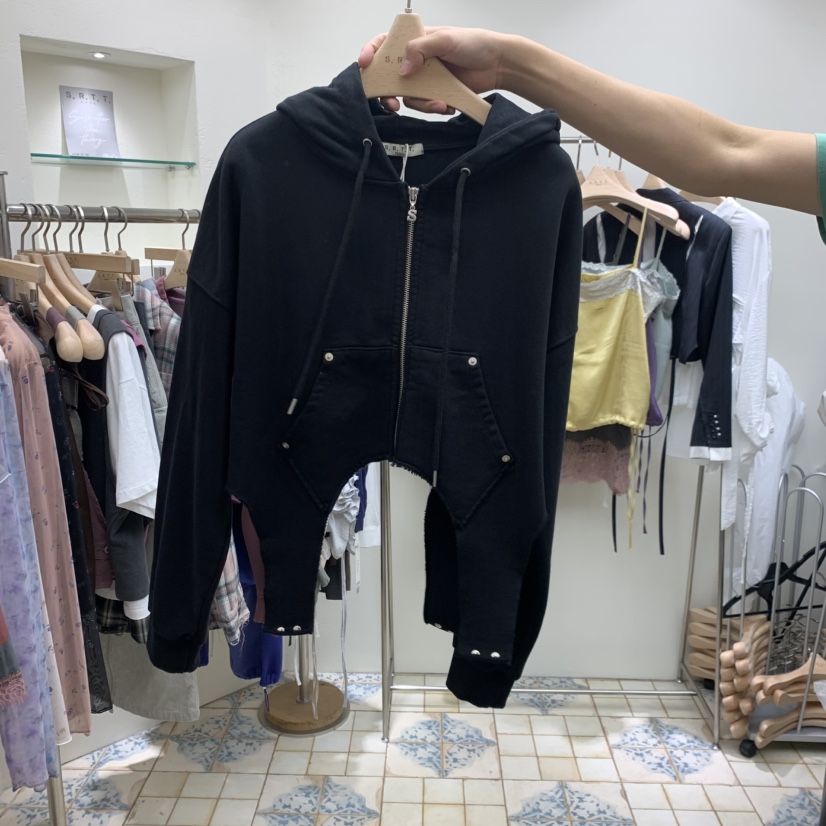 S.R.T.T.東大門實拍女士新品推薦衛衣拉鏈連帽衫流蘇S.R.T.T.衛衣圖色3黑