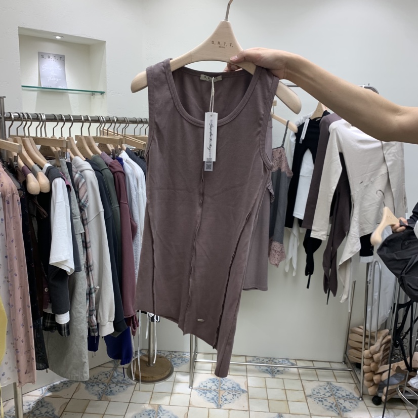 S.R.T.T.東大門直郵女裝新品職業熱賣時尚休閑吊帶背心S.R.T.T.吊帶/背心圖色2