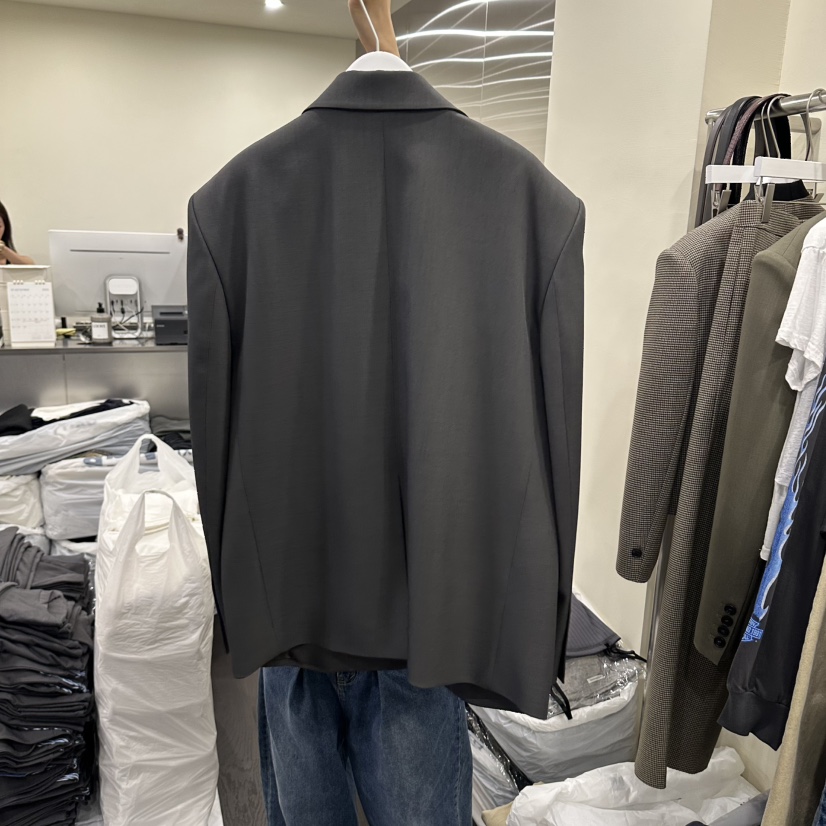 OUTFIT/SOAP AMD WATER東大門直郵女裝新款真品西裝西服OUTFIT/SOAP AMD WATER西裝/西服