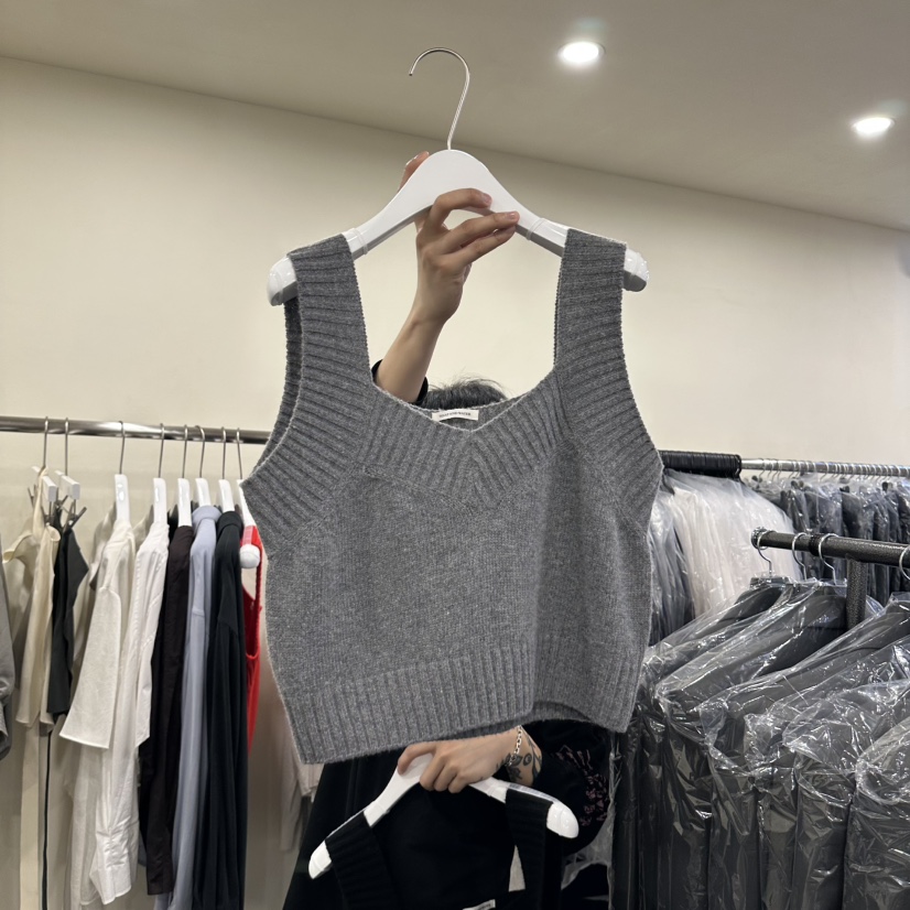 OUTFIT/SOAP AMD WATER韓國代購女士新款休閑吊帶背心OUTFIT/SOAP AMD WATER吊帶/背心圖色1