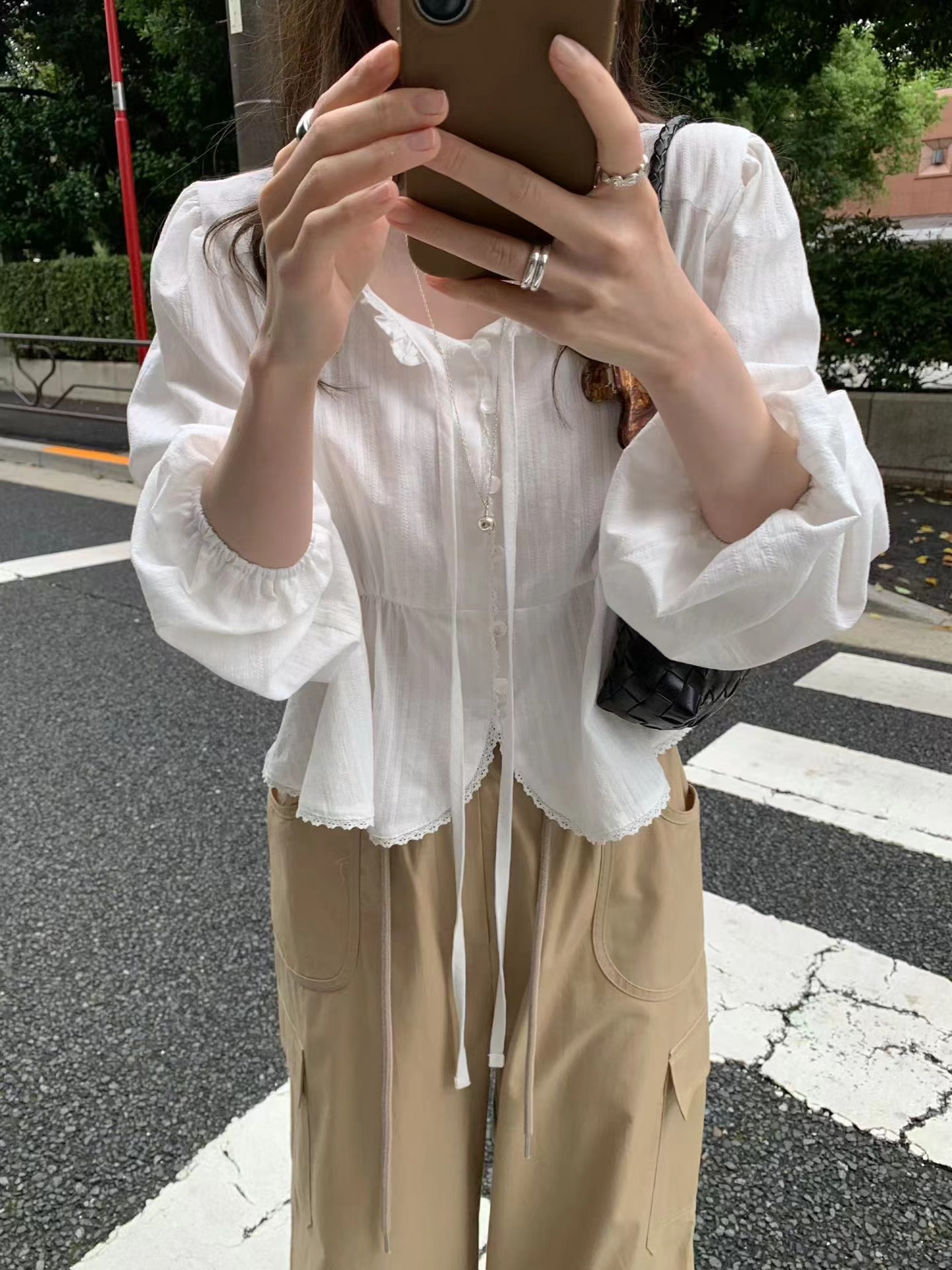 MELLOUNGE-멜라운지-T東大門代購女裝新品時尚襯衫蕾絲衫MELLOUNGE-2件起襯衫/蕾絲衫