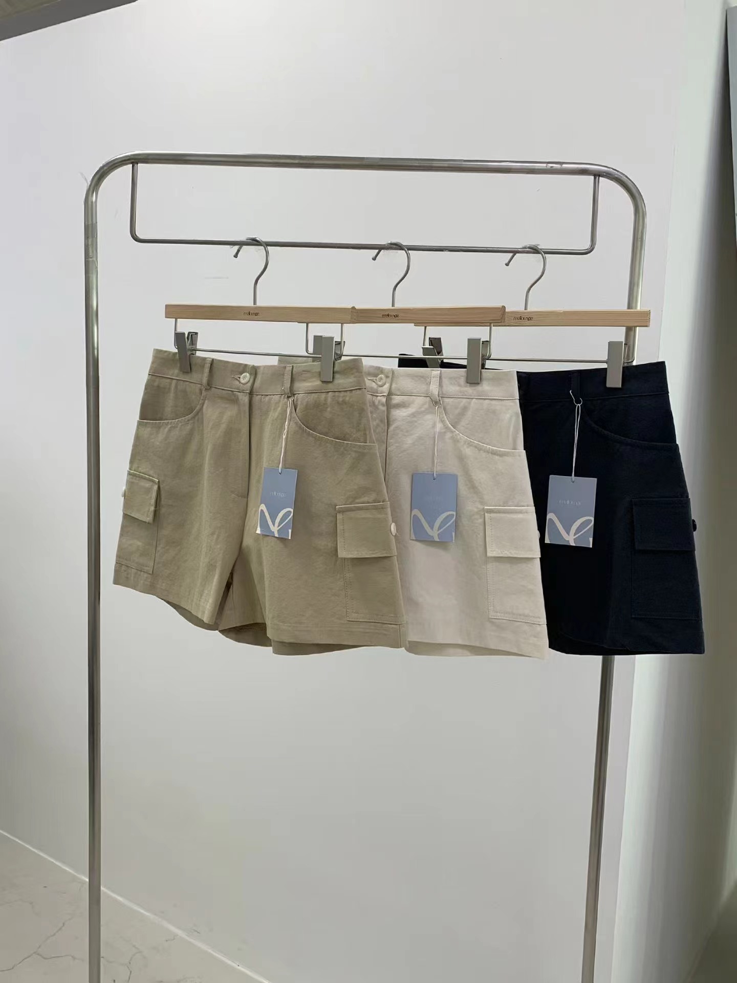 MELLOUNGE-멜라운지-T東大門直郵女士新款休閑短褲不含腰帶MELLOUNGE-2件起短褲圖色2左二色