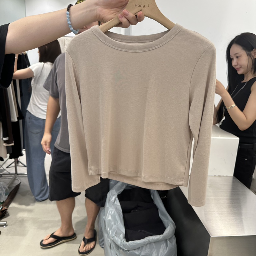 HONG.U韓國代購女士新款推薦人氣休閑熱賣時尚真品T恤HONG.UT恤圖色1