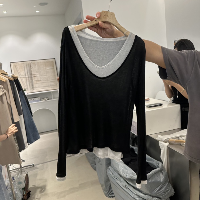 HONG.U韓國直郵女裝新品推薦真品休閑人氣長袖T恤假兩件HONG.U長袖T恤圖色2黑色