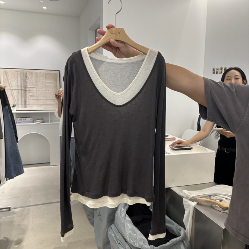 HONG.U韓國直郵女裝新品推薦真品休閑人氣長袖T恤假兩件HONG.U長袖T恤圖色4墨色