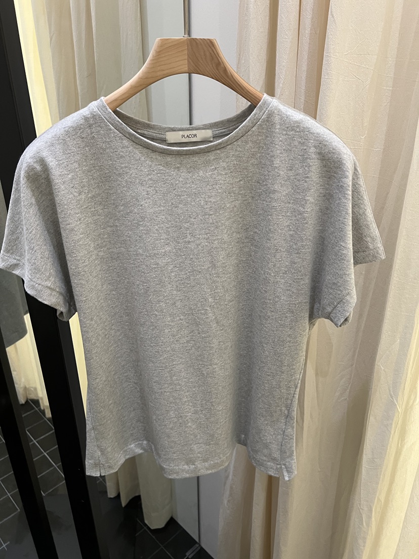 REGULARLY/PLACOR韓國直郵女裝新品人氣真品熱賣推薦T恤REGULARLY/PLACORT恤
