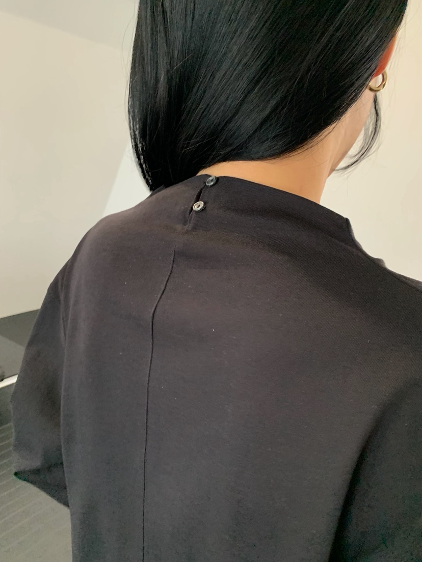 REGULARLY/PLACOR東大門代購女裝新款人氣長袖T恤半領絲綢REGULARLY/PLACOR長袖T恤