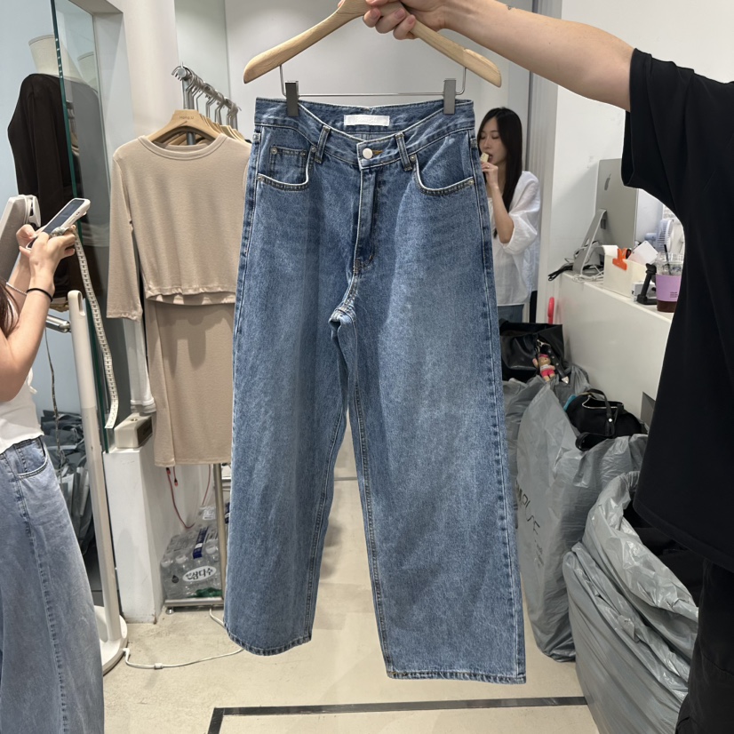 HONG.U東大門實拍女士新款推薦真品人氣熱賣時尚休閑牛仔褲HONG.U牛仔褲圖色1