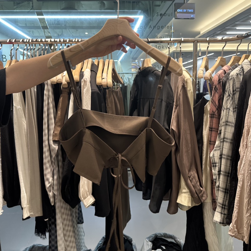 HONG.U韓國代購女裝新品推薦真品休閑時尚人氣熱賣吊帶背心HONG.U吊帶/背心