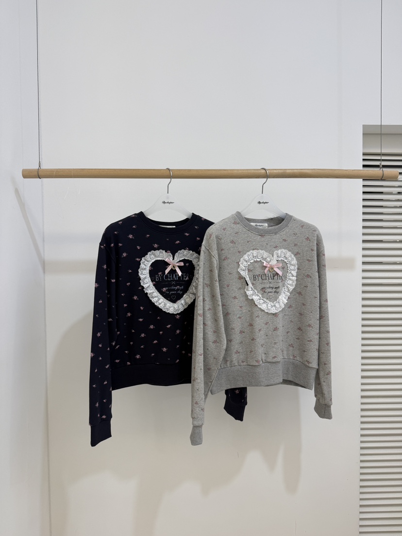BY CHAPTER韓國直郵女裝新品熱賣休閑推薦真品時尚衛衣花朵BY Chapter衛衣