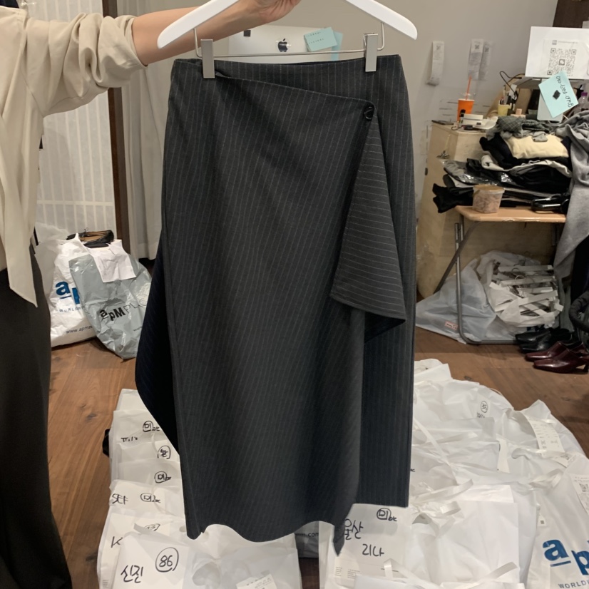 UNDERSTANDING東大門直郵女士新品真品休閑人氣長裙垂墜長款UNDERSTANDING長裙圖色2墨