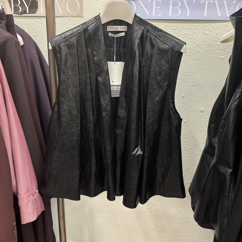 ONEBYTWO東大門實拍女士新款推薦時尚真品休閑熱賣馬甲無袖ONEBYTWO馬甲圖色2