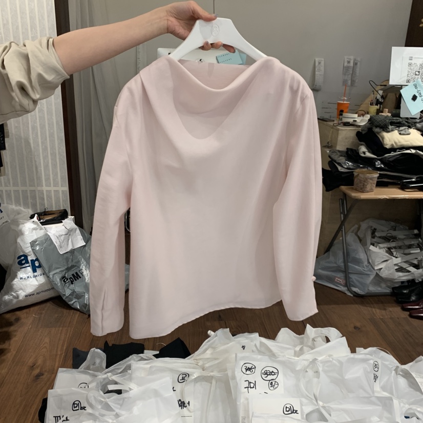 UNDERSTANDING韓國直郵女裝新款人氣襯衫蕾絲衫不對稱半領UNDERSTANDING襯衫/蕾絲衫圖色1