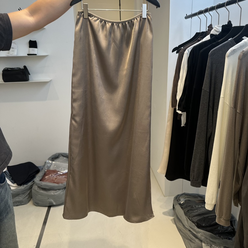 OSOO韓國直郵女士新品真品熱賣人氣推薦時尚休閑長裙絲絨OSOO長裙圖色2
