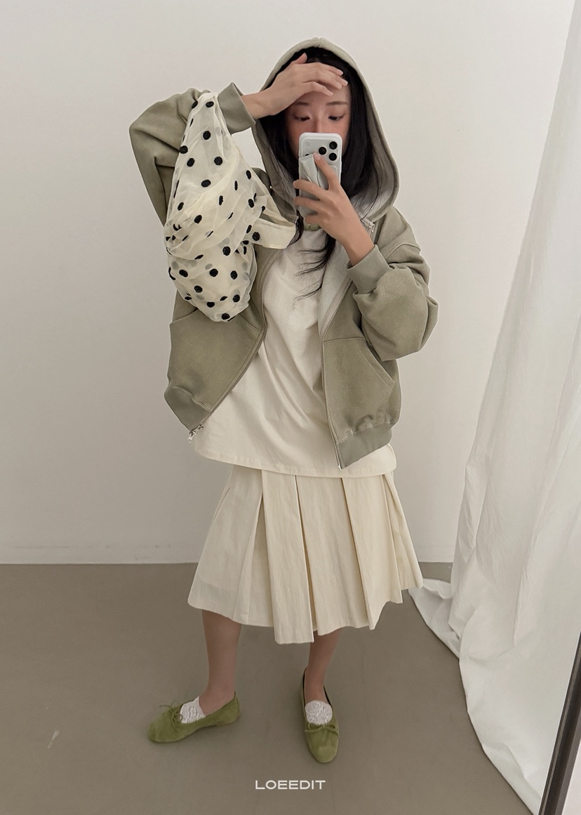 LOEEDIT東大門直郵女士新品休閑時尚推薦真品人氣熱賣衛衣LOEEDIT衛衣