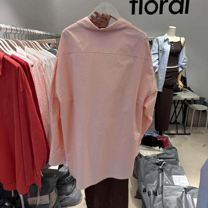 FLORAL東大門直郵女士新款推薦真品熱賣時尚人氣襯衫蕾絲衫FLORAL襯衫/蕾絲衫