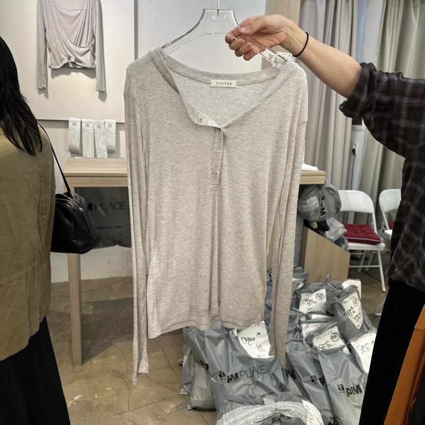 PLOVER韓國代購女裝新品推薦熱賣人氣時尚真品長袖T恤按扣PLO_VER長袖T恤圖色1