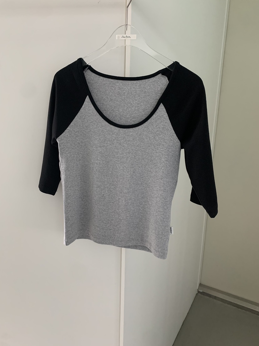 SHOP POSTER東大門實拍女裝新款推薦休閑時尚真品人氣T恤SHOP POSTERT恤圖色2