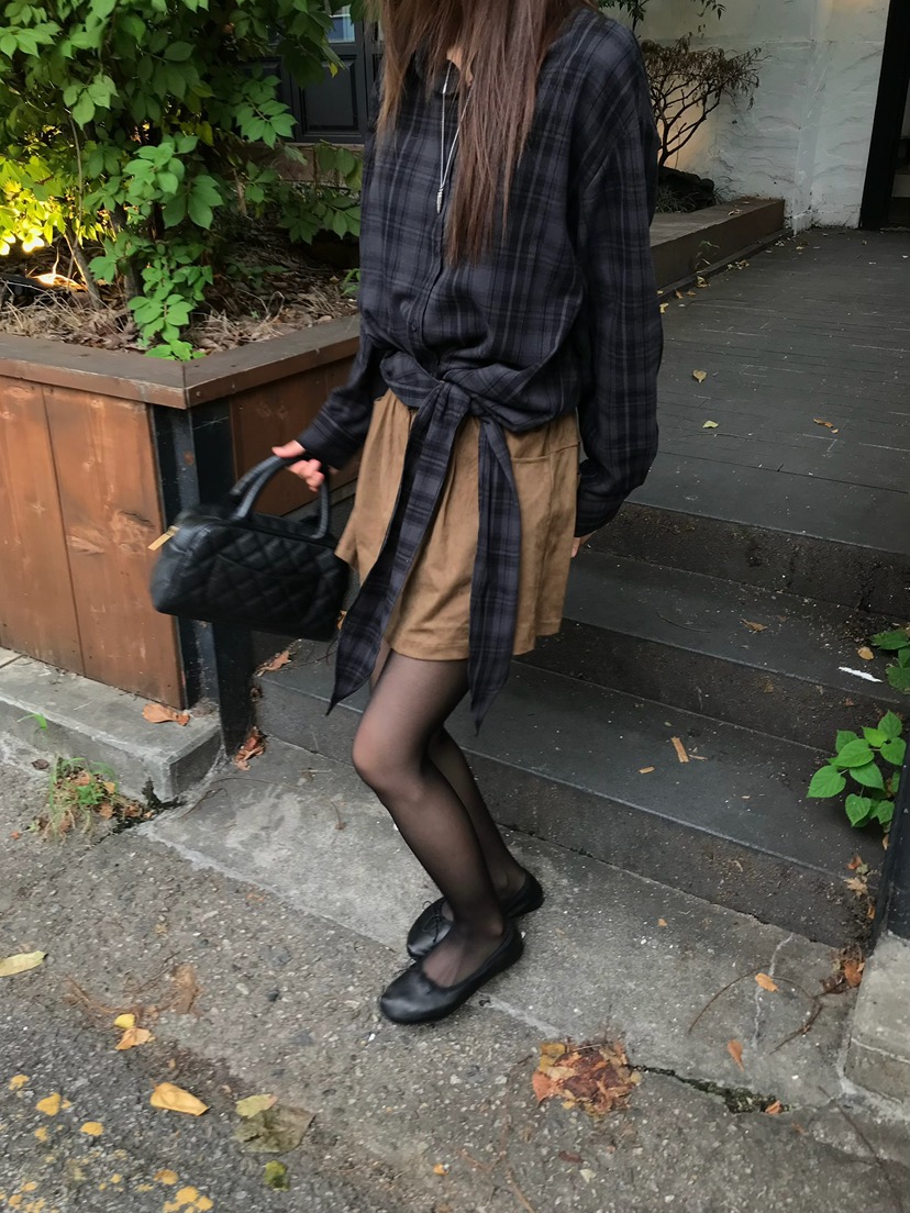 ESCHER東大門直郵女士新品熱賣時尚休閑真品推薦襯衫蕾絲衫ESCHER襯衫/蕾絲衫