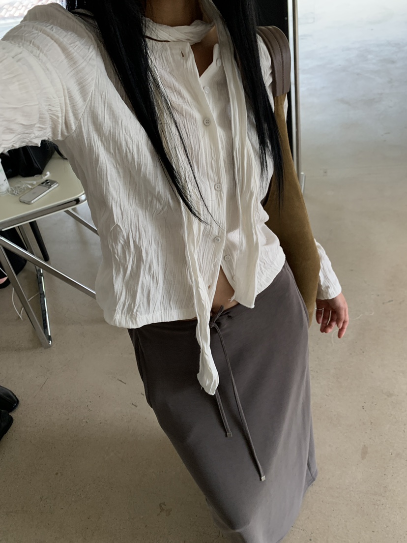 B_GARDER東大門實拍女裝新品休閑人氣推薦長袖T恤含圍巾開衫B.GARDER長袖T恤