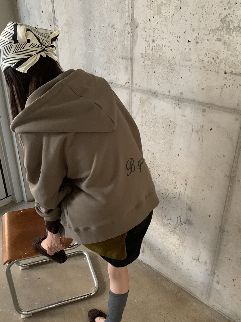 B_GARDER韓國代購女士新品推薦休閑人氣真品熱賣衛衣拉鏈B.GARDER衛衣