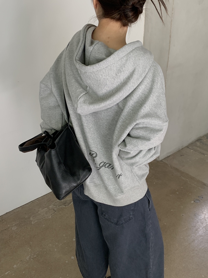 B_GARDER韓國代購女士新品推薦休閑人氣真品熱賣衛衣拉鏈B.GARDER衛衣