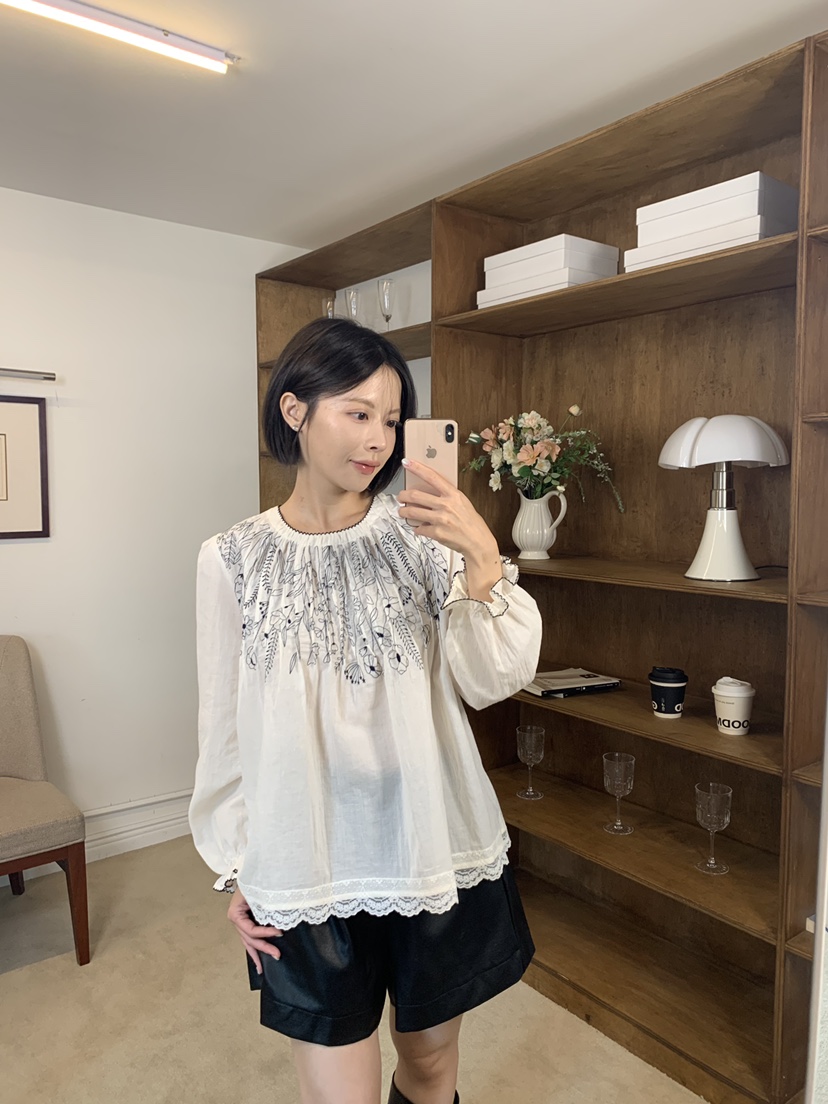 FABRIC東大門直郵女裝新款休閑真品時尚人氣襯衫蕾絲衫刺繡FABRIC襯衫/蕾絲衫