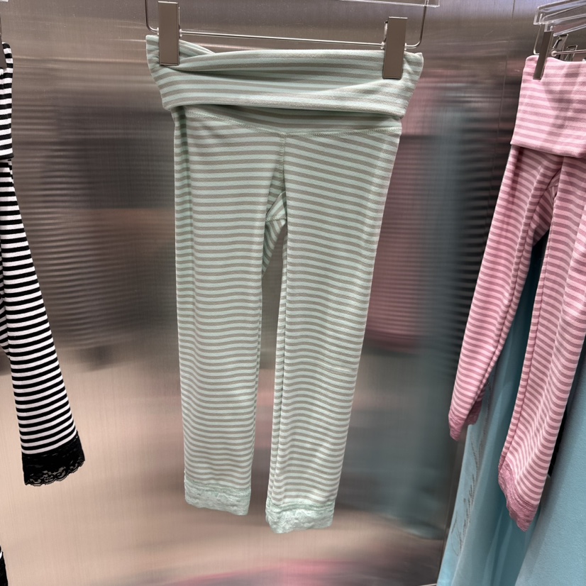 KIKI韓國代購女裝新品真品熱賣推薦時尚人氣打底褲鯊魚褲KIKI打底褲/鯊魚褲圖色3