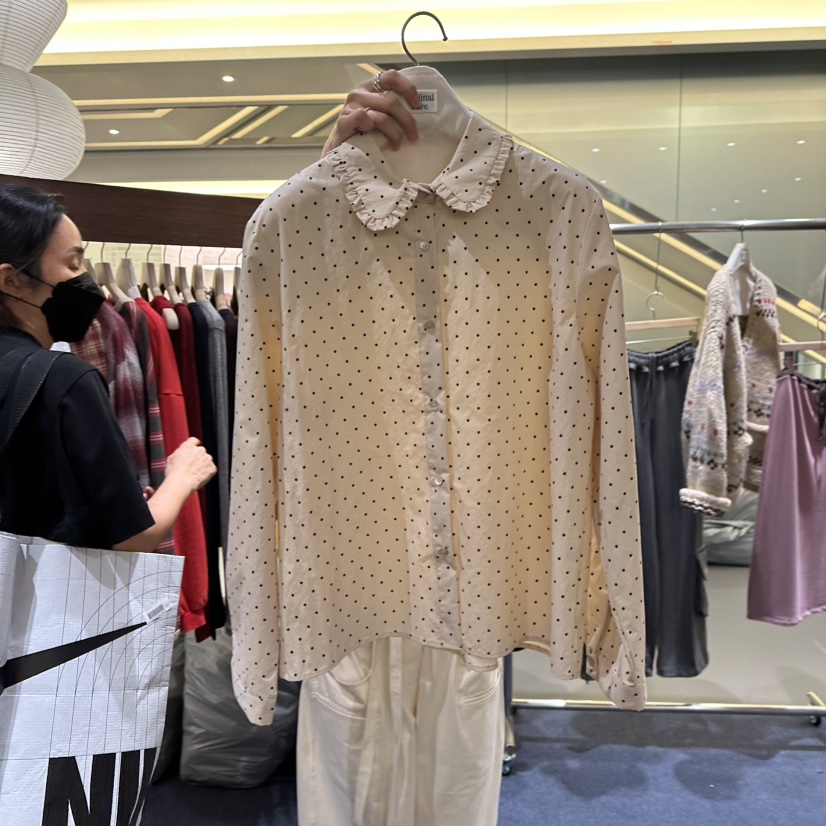 FURE東大門代購女裝新品真品推薦人氣休閑時尚襯衫蕾絲衫FURE襯衫/蕾絲衫圖色2