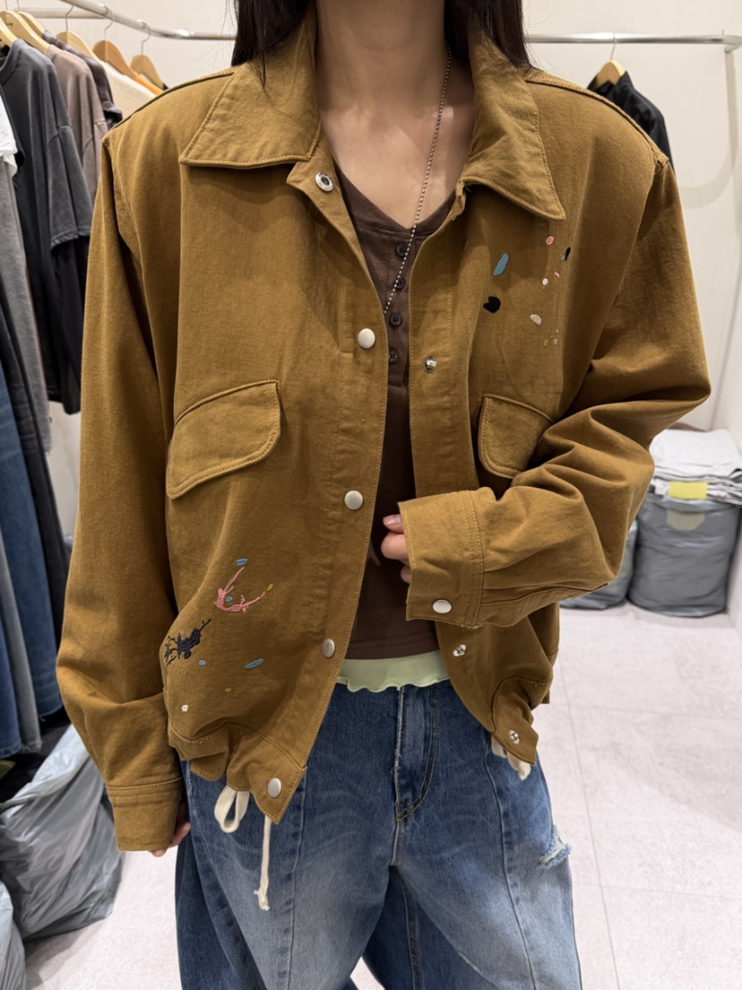 SHIRRING東大門實拍女裝新款休閑人氣真品時尚推薦夾克刺繡SHIRRING夾克