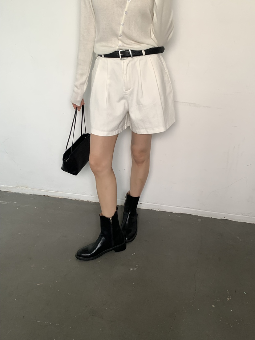 NOTICE東大門實拍女士新品職業時尚人氣熱賣真品短褲棉質NOTICE短褲