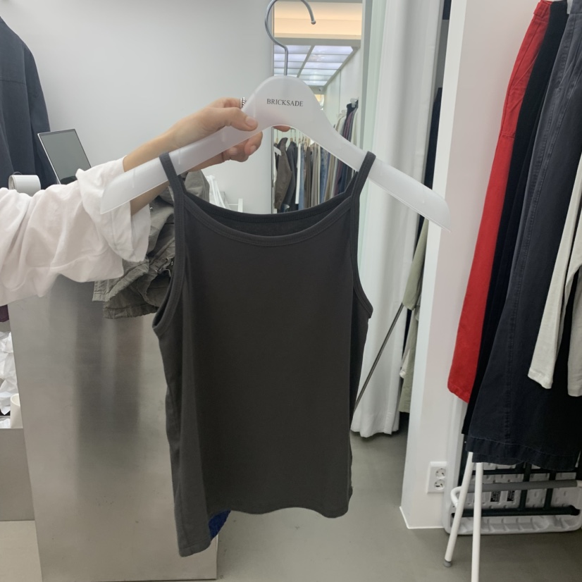 BRICKSADE韓國代購女士新品休閑推薦人氣熱賣吊帶背心無袖BRICKSADE吊帶/背心圖色1