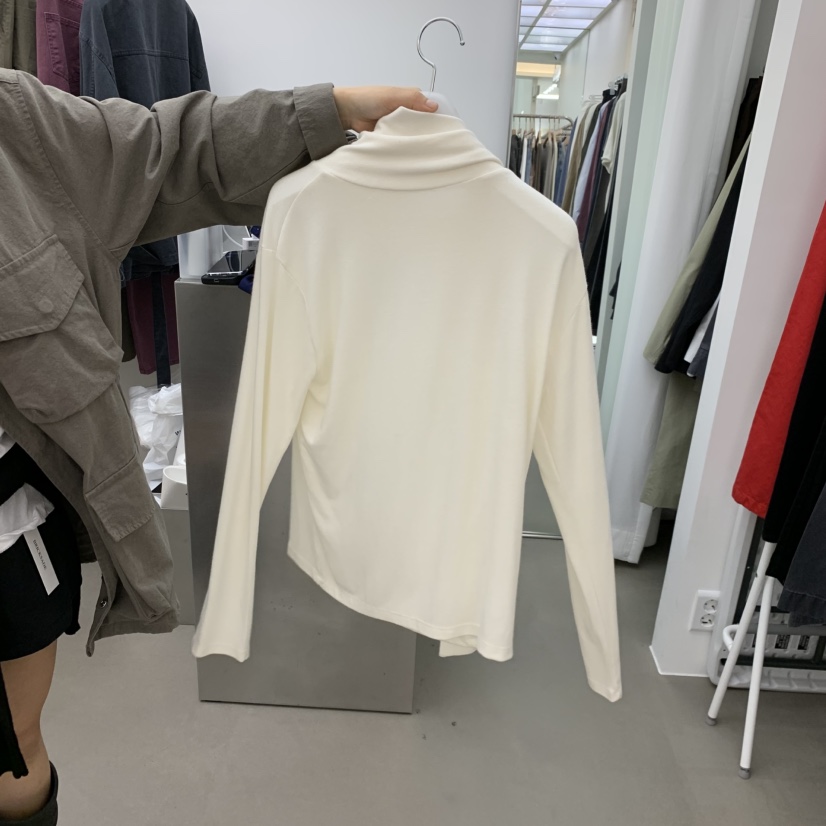 BRICKSADE韓國直郵女士新款真品職業推薦時尚長袖T恤圍巾BRICKSADE長袖T恤