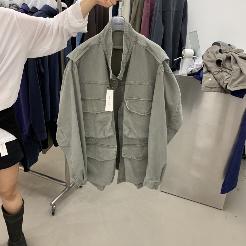 BRICKSADE韓國直郵女裝新品推薦休閑熱賣時尚人氣真品夾克BRICKSADE夾克圖色2