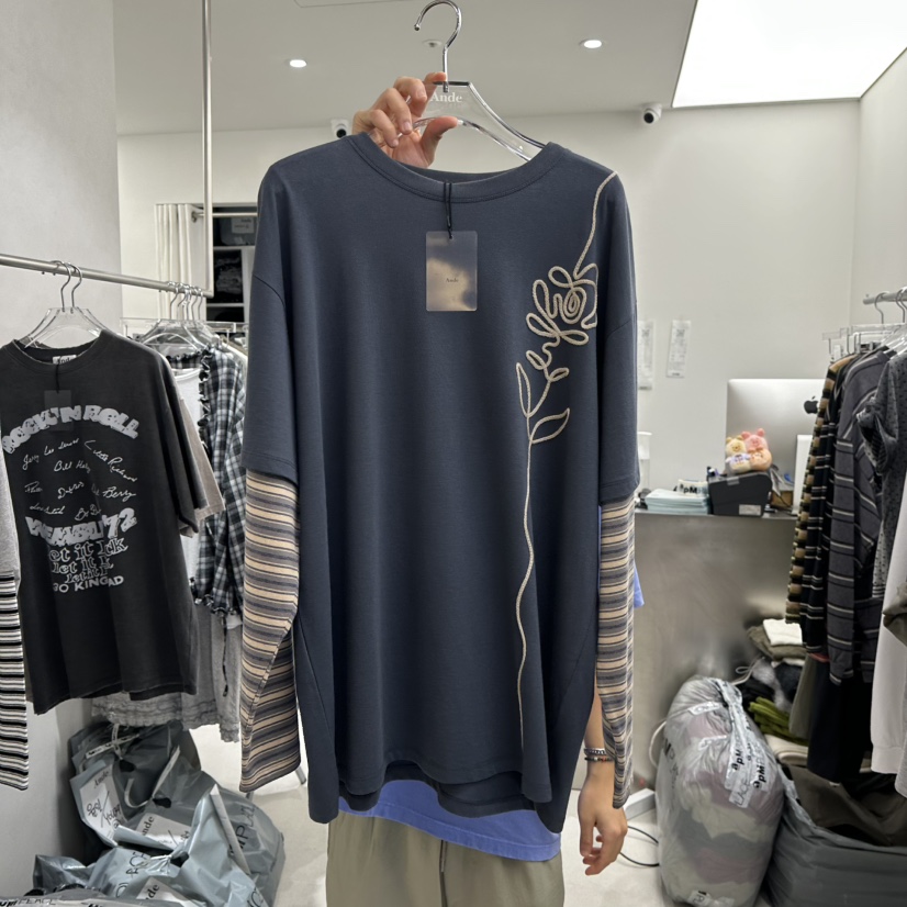 ANDE東大門代購女裝新品時尚推薦休閑熱賣職業長袖T恤刺繡ANDE長袖T恤圖色2
