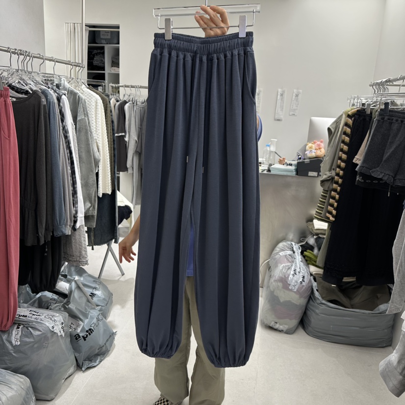 ANDE東大門實拍女裝新款休閑熱賣職業時尚人氣休閑褲褶皺ANDE休閑褲圖色2