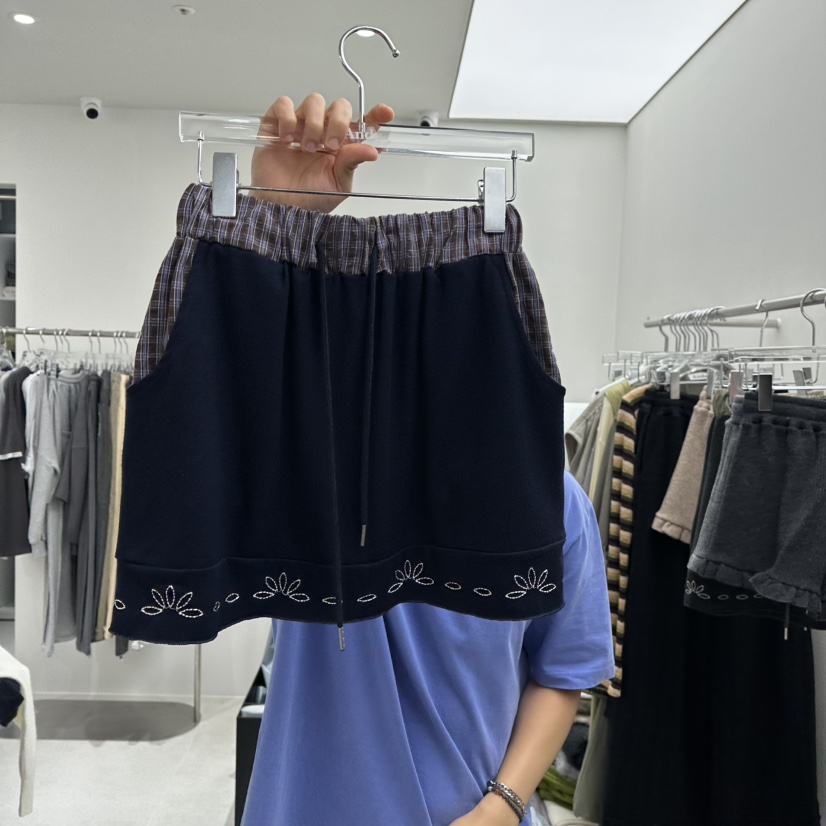 ANDE東大門代購女裝新款時尚真品休閑人氣推薦熱賣短裙ANDE短裙圖色2