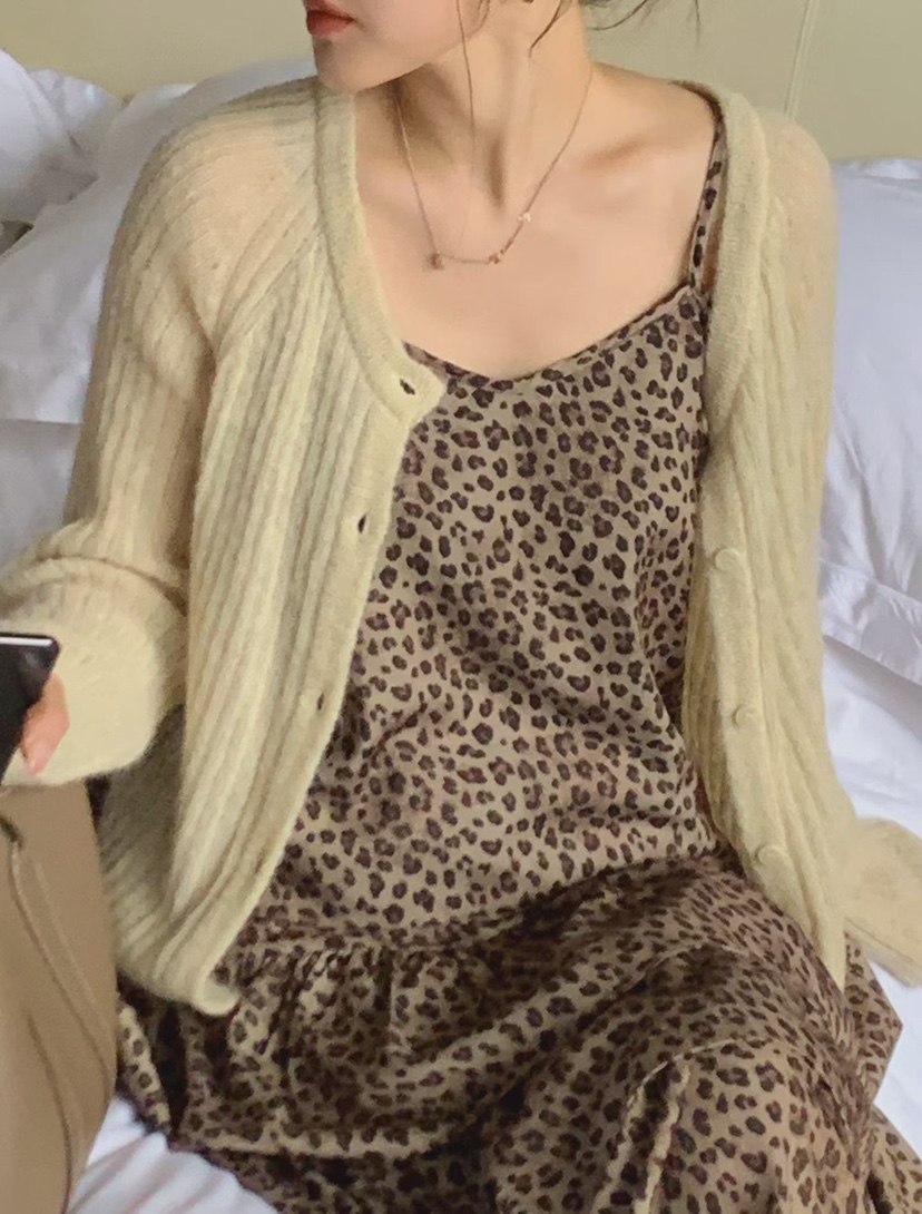 LA CREME東大門直郵女士新款時尚人氣熱賣推薦針織衫豹紋LA CREME針織衫