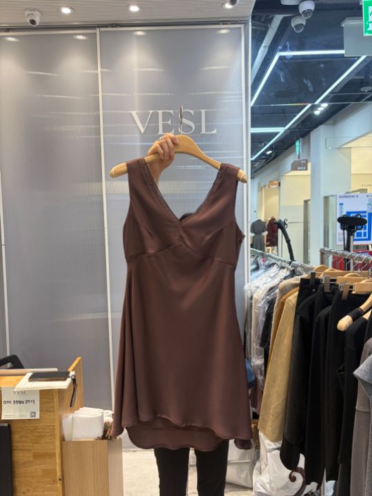 베슬東大門直郵女士新品時尚真品推薦休閑人氣熱賣連衣裙緞VESL連衣裙圖色3