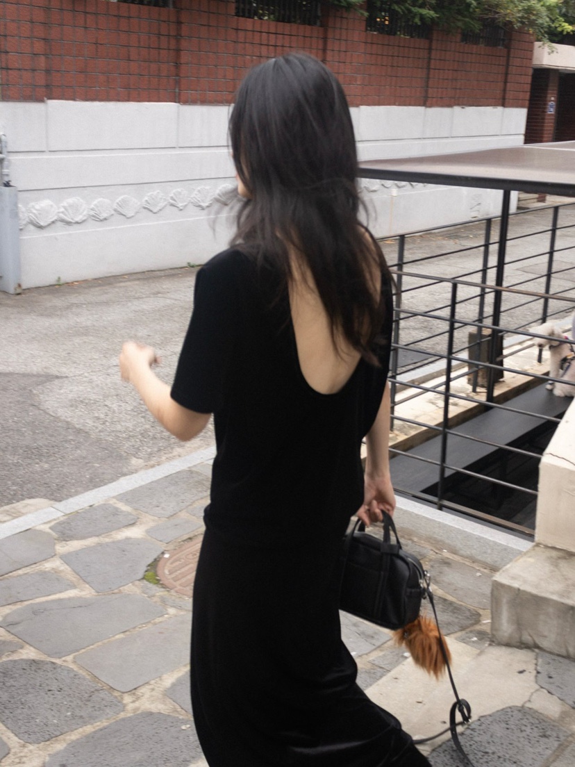 INSSENSE-A東大門實拍女裝新款人氣真品休閑T恤天鵝絨露背INSSENSE-AT恤