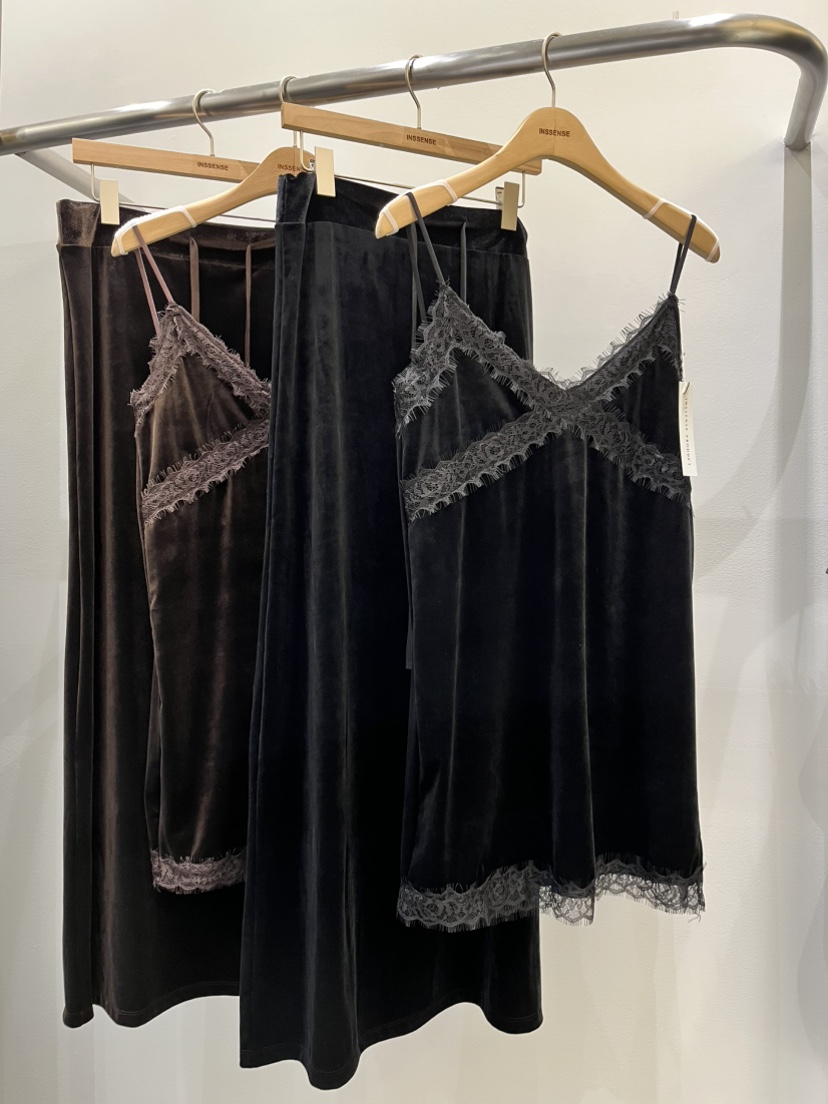 INSSENSE-A東大門直郵女士新品時尚推薦人氣休閑長裙絲絨INSSENSE-A長裙