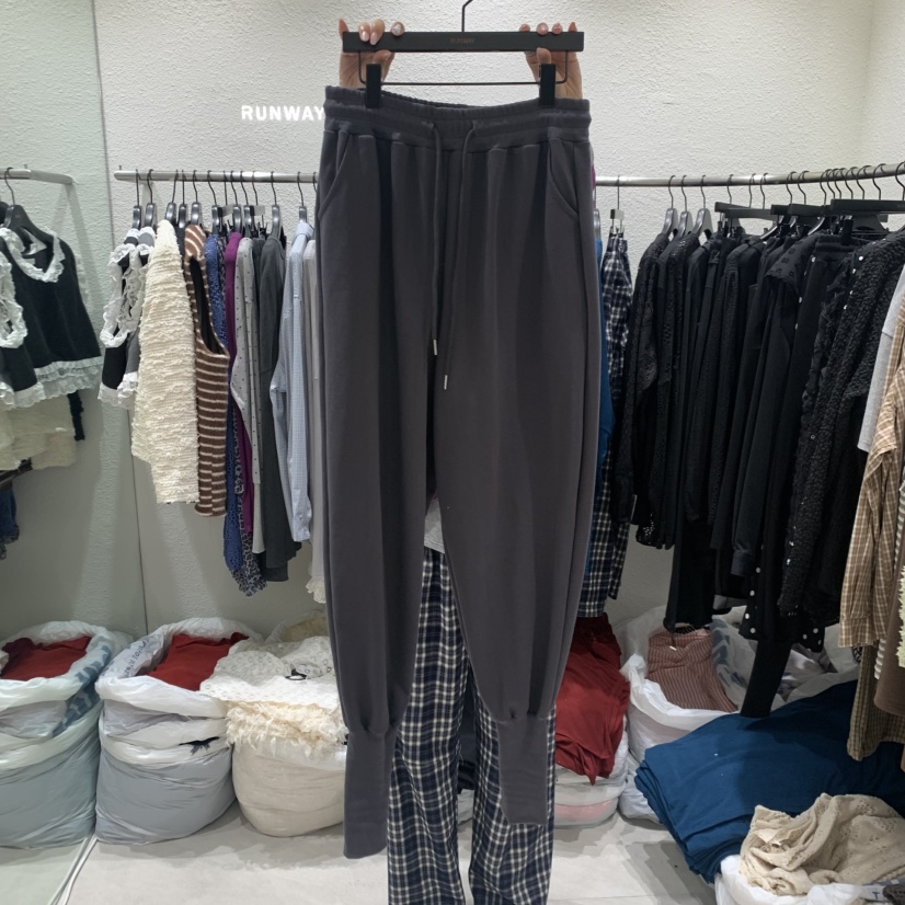RUNWAY-런웨이東大門代購女裝新款人氣熱賣休閑真品休閑褲RUNWAY休閑褲圖色3墨