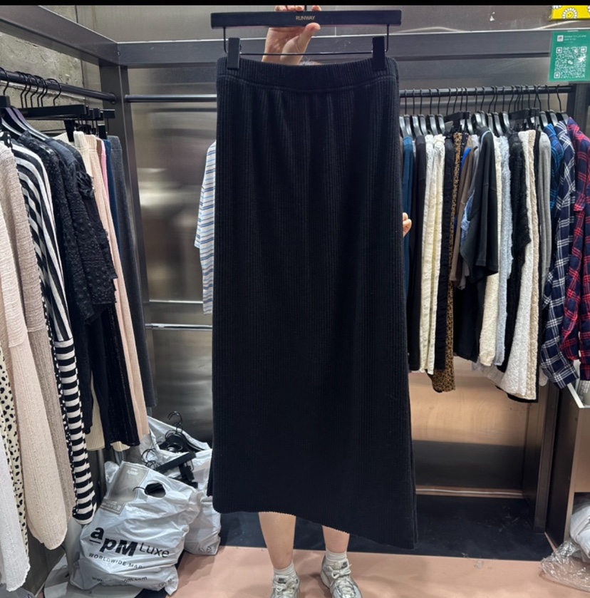RUNWAY-런웨이東大門代購女裝新品時尚休閑半身裙中短裙RUNWAY半身裙/中短裙圖色7黑