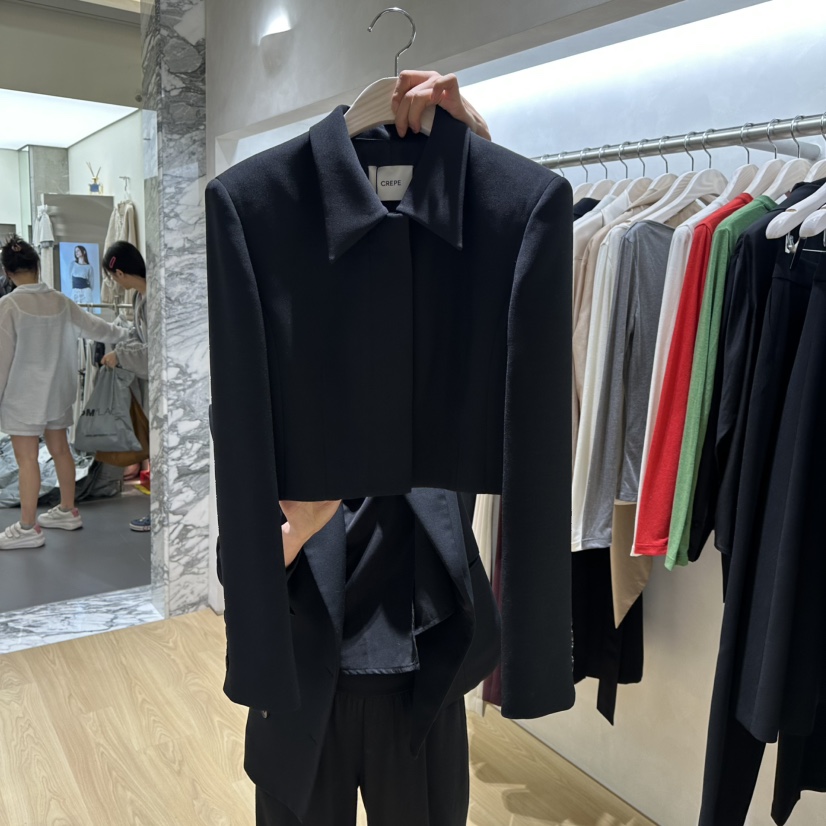 CREPE韓國代購女裝新款真品時尚推薦人氣熱賣休閑夾克CREPE夾克圖色2
