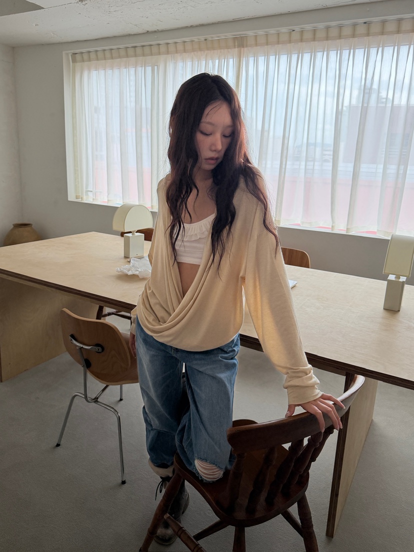 AWESOME SAUCE東大門代購女裝新品熱賣休閑人氣真品長袖T恤AWESOME SAUCE長袖T恤