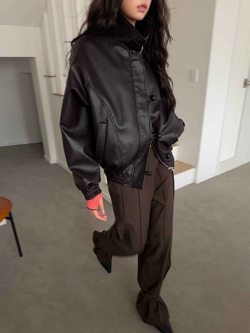 AWESOME SAUCE東大門直郵女裝新品真品時尚人氣皮衣皮革AWESOME SAUCE皮衣