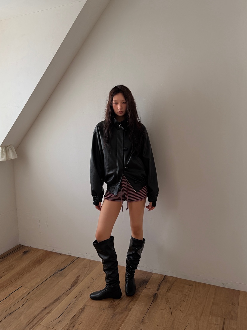 AWESOME SAUCE東大門直郵女裝新品真品時尚人氣皮衣皮革AWESOME SAUCE皮衣