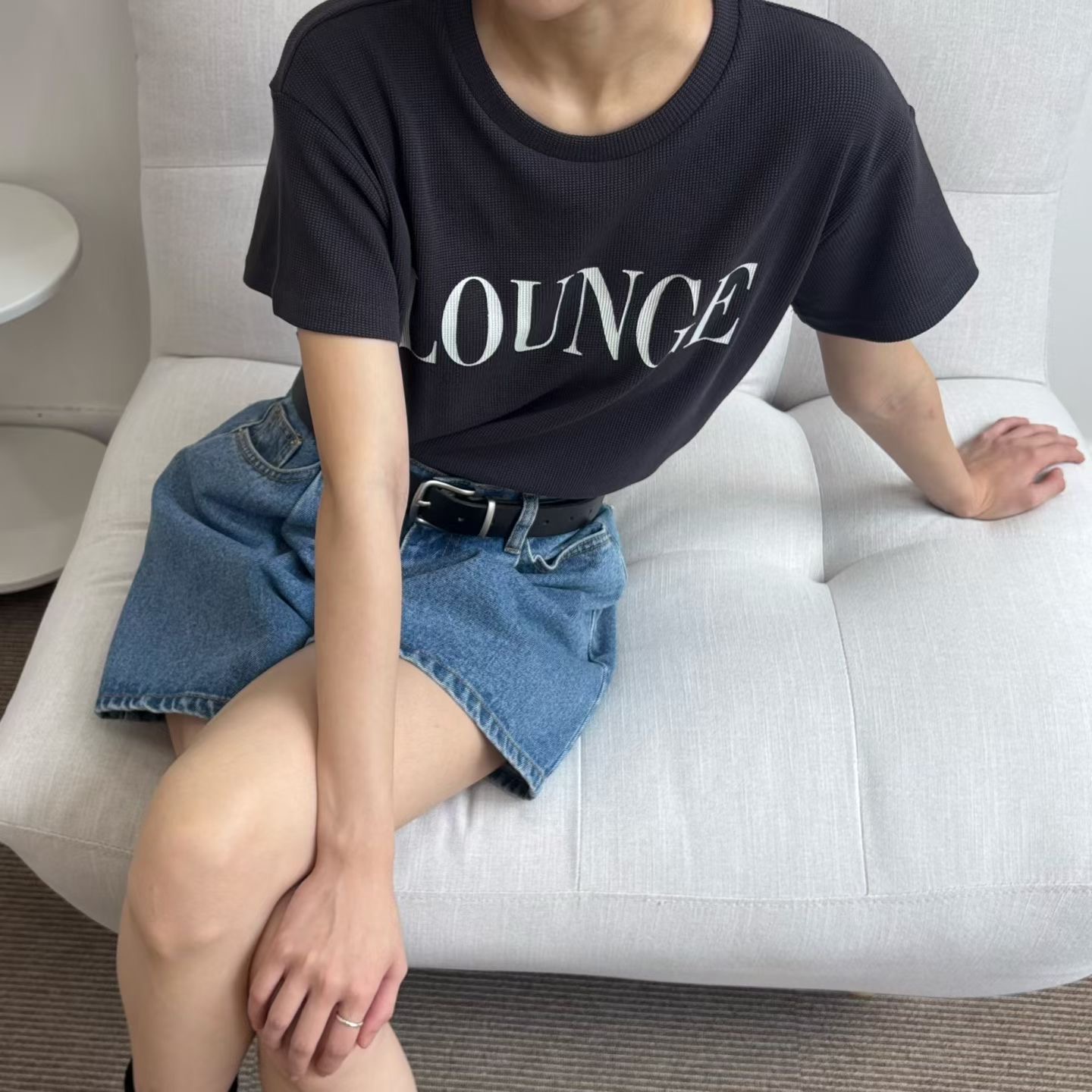 MINIMALGROUND/VIVAGLAM東大門直郵女裝新款推薦熱賣T恤MINIMALGROUND/VIVAGLAMT恤