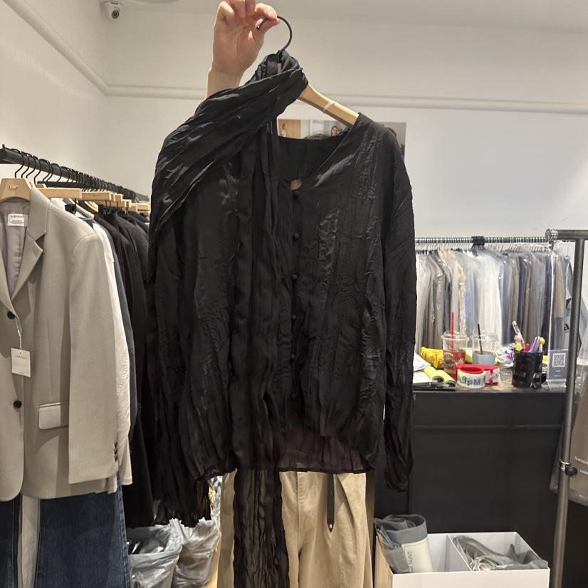 aube nunt東大門實拍女士新品熱賣人氣襯衫蕾絲衫含圍巾aube nunt襯衫/蕾絲衫圖色2
