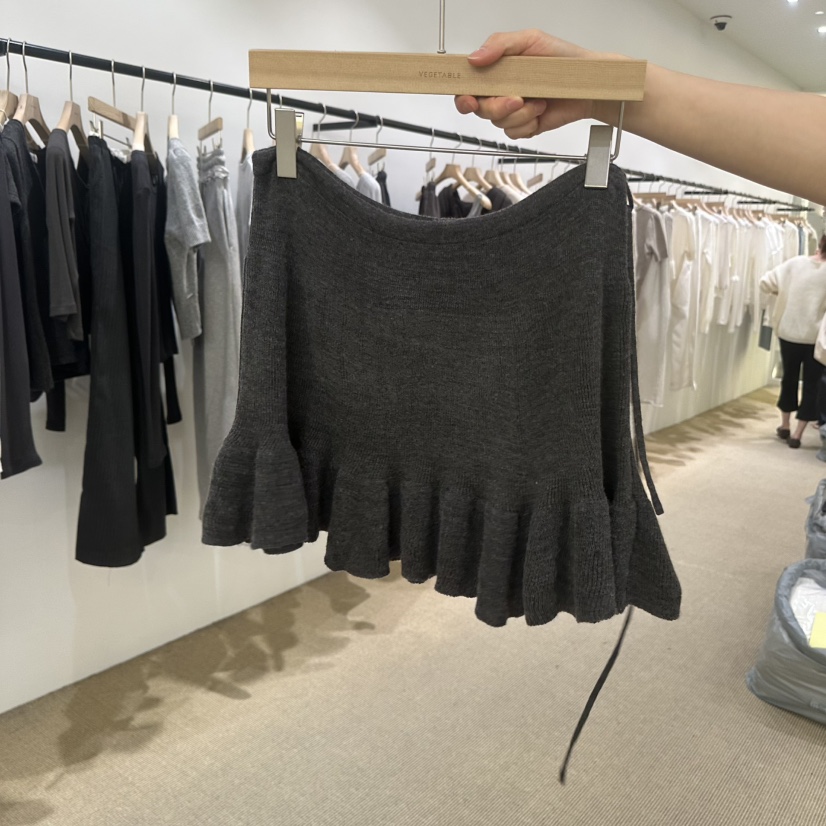 VEGETABLE東大門直郵女裝新品推薦真品休閑時尚人氣短裙羊毛VEGETABLE短裙圖色2